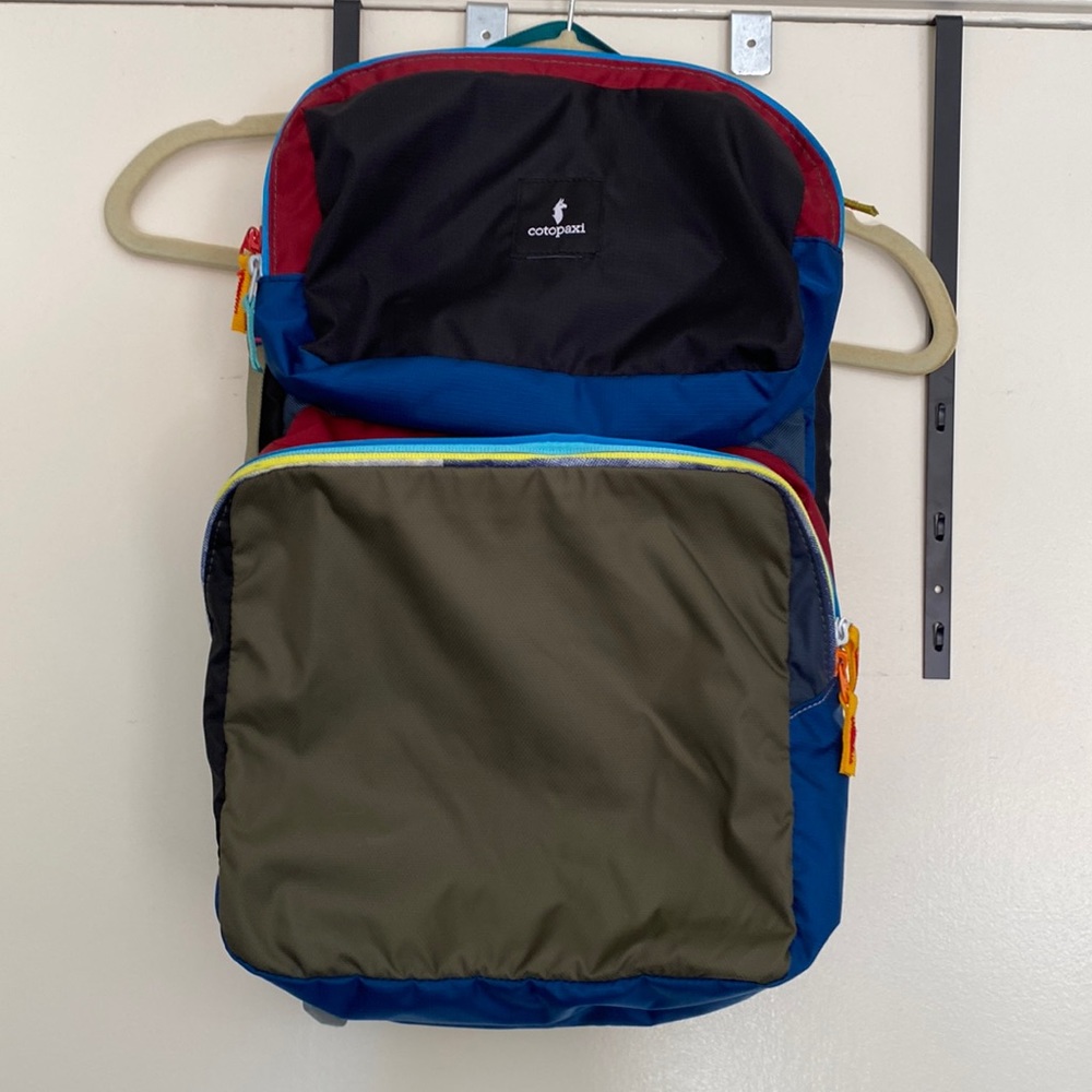 Cotopaxi Tasra Del Dia unisex 16L travel or work backpack multicolor